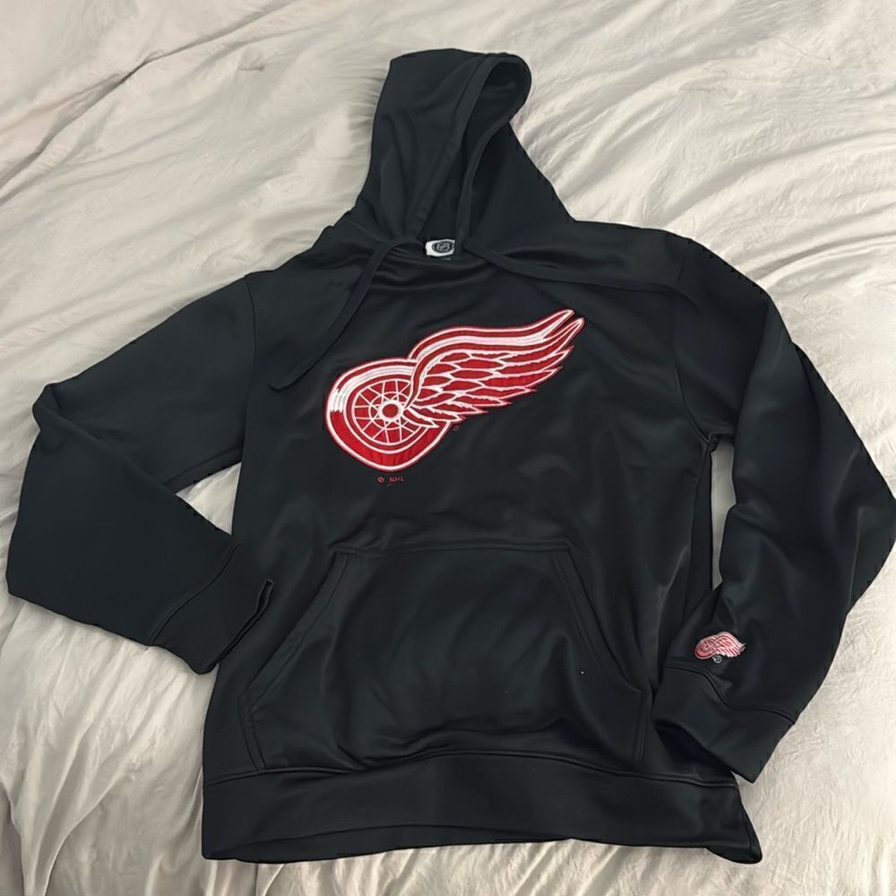 Detroit Red Wings Sweatshirt Hoodie Size Medium